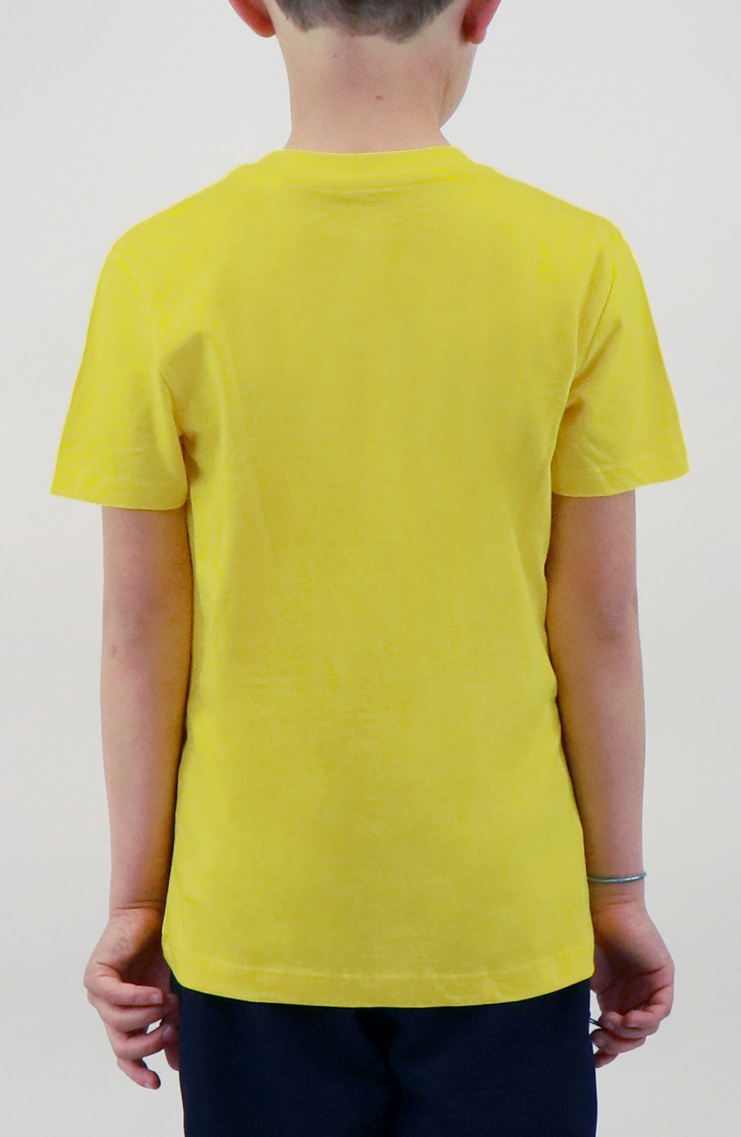 T-shirt gialla con luchadores disegnato a mano da Dr Stamp per bambino