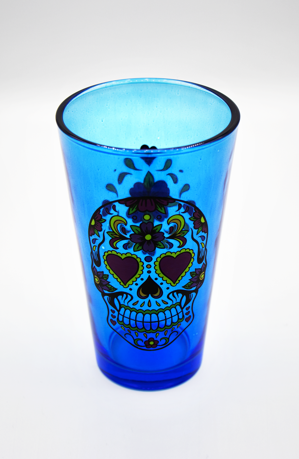Bicchiere blu con stampa a forma di teschio