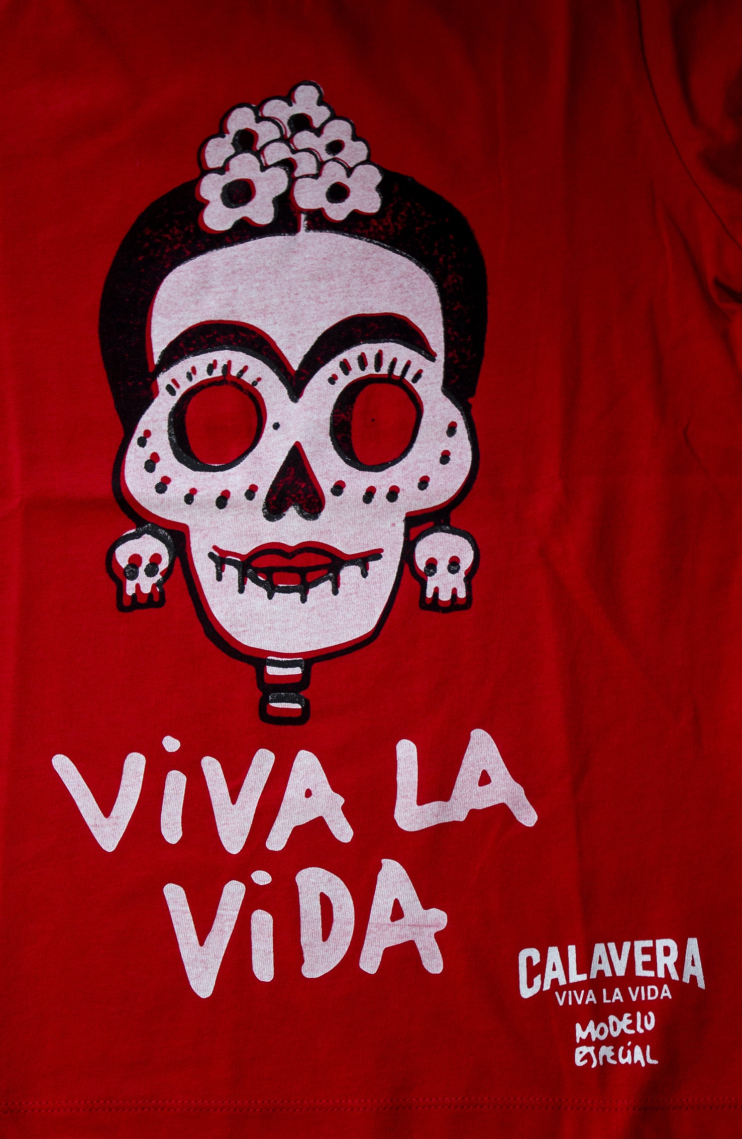 T-shirt con Frida Kahlo rossa da donna