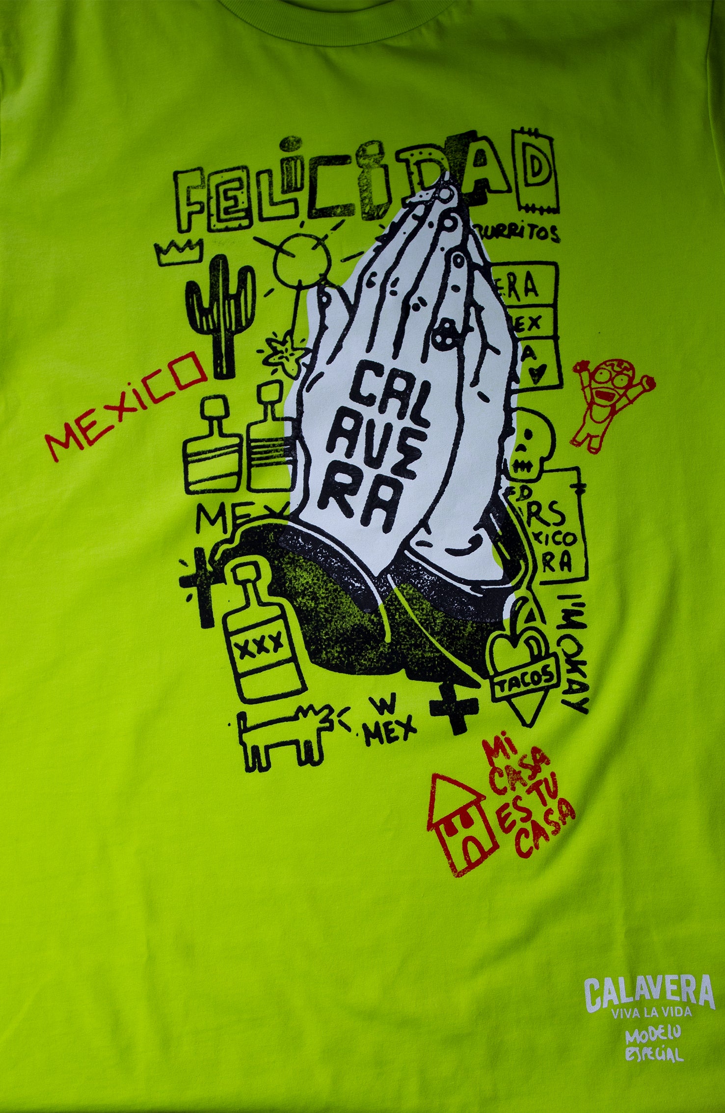 Maglietta artigianale disegnata da Dr Stamp con simboli messicani da uomo verde